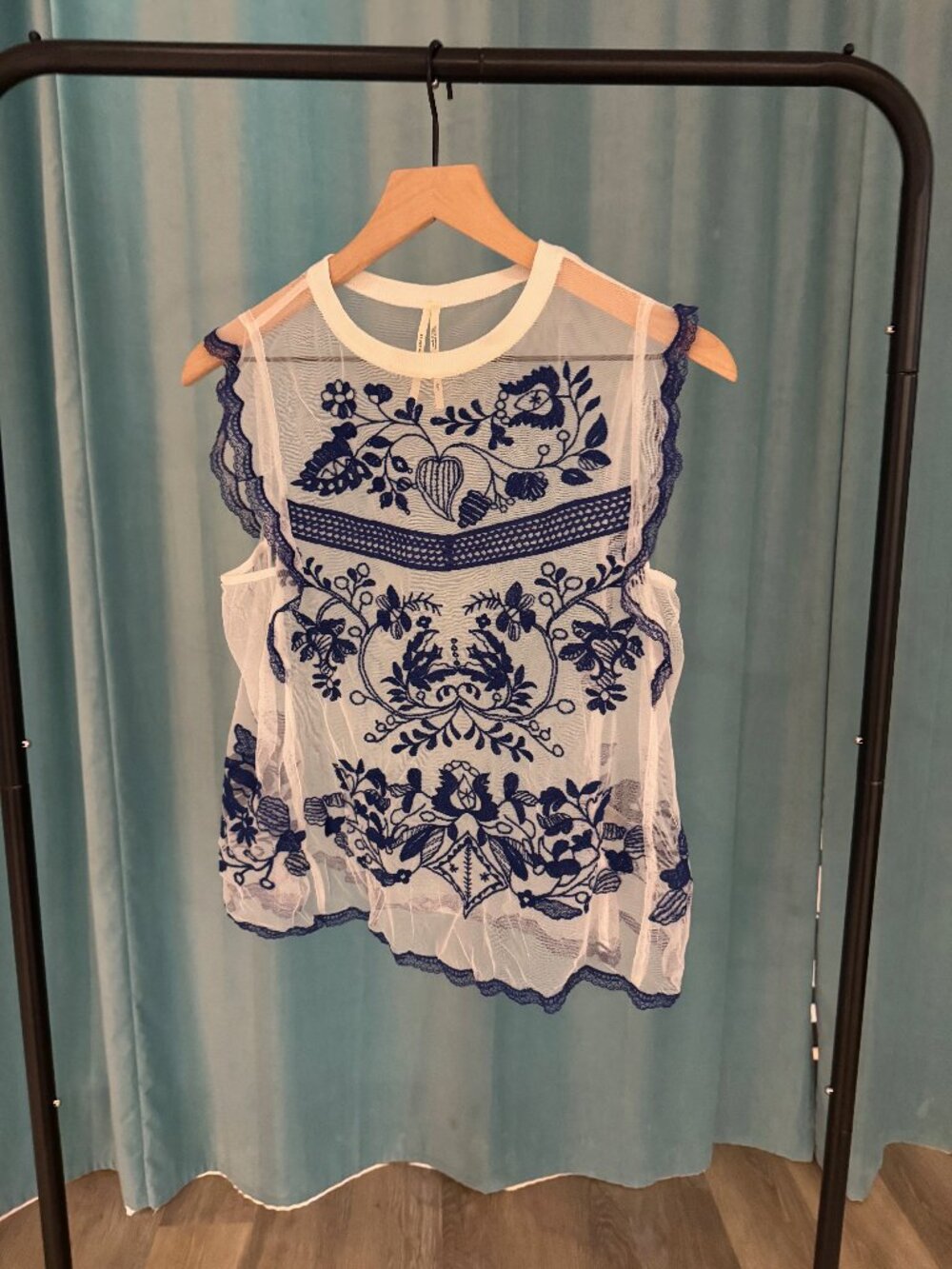 Anthropologie - Sheer, lace / embroidered shirt